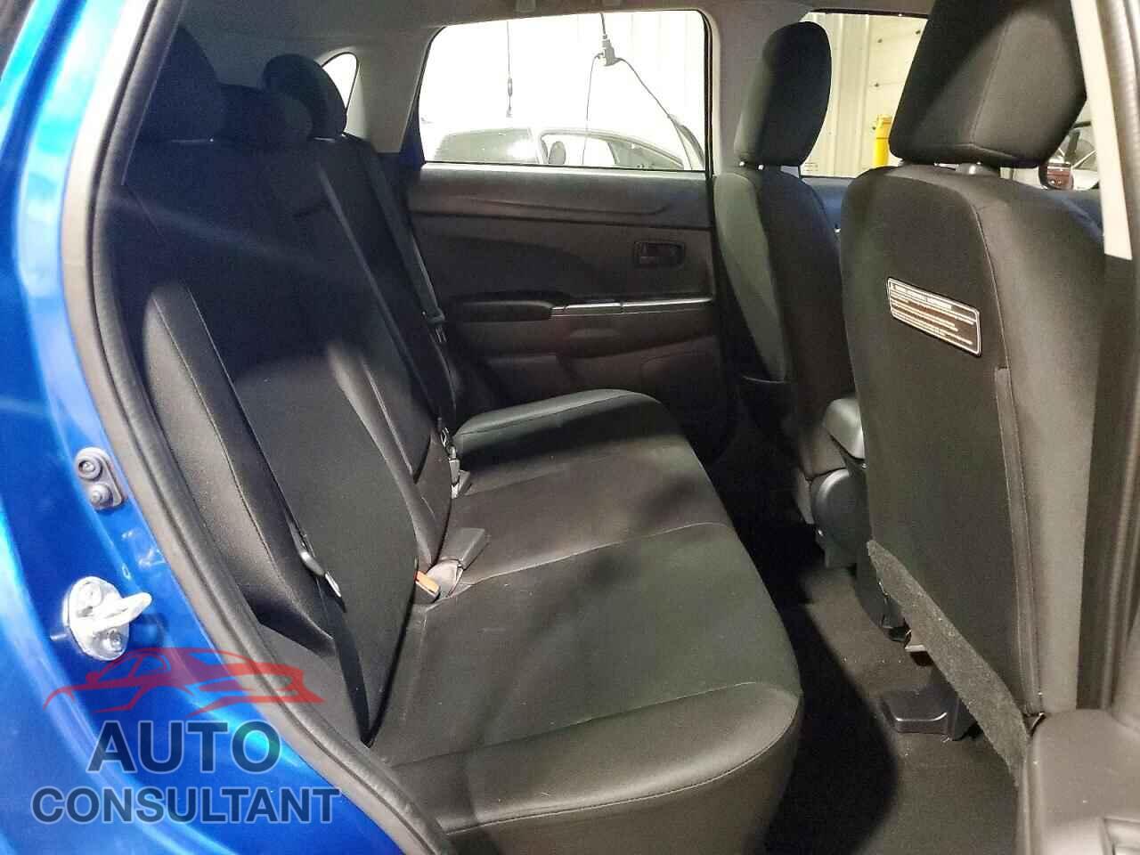 MITSUBISHI OUTLANDER 2015 - 4A4AP3AW3FE044132