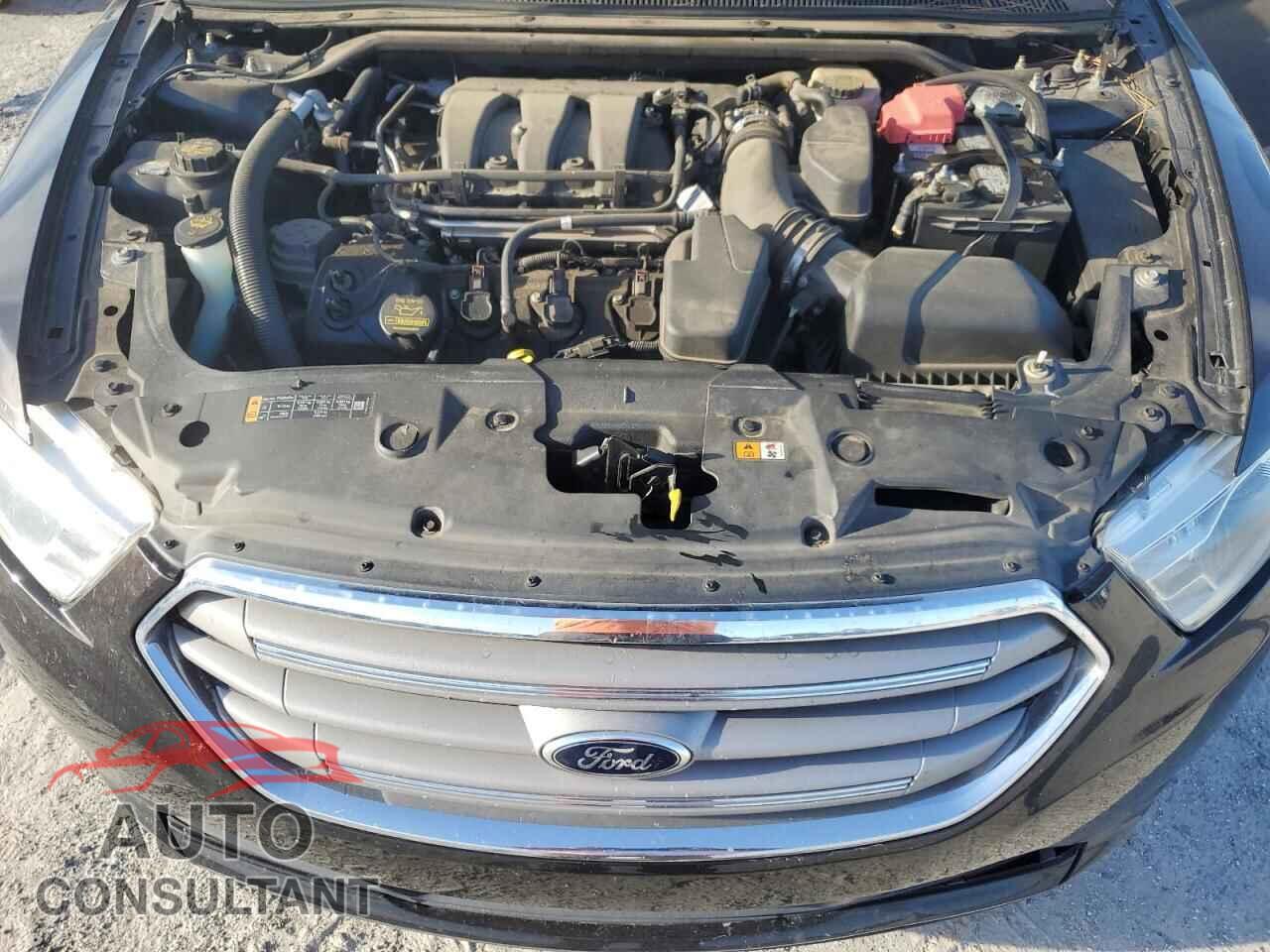 FORD TAURUS 2013 - 1FAHP2E85DG180006