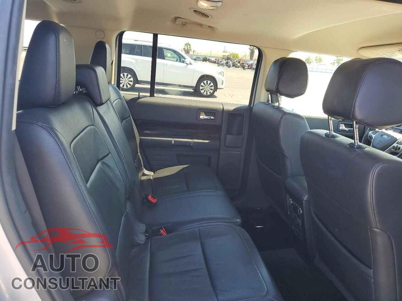 FORD FLEX 2017 - 2FMHK6C83HBA02039