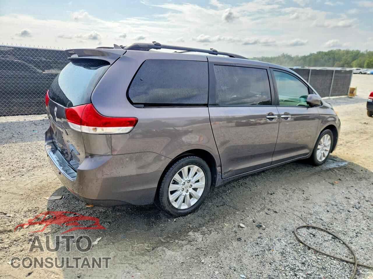 TOYOTA SIENNA 2012 - 5TDDK3DC3CS048286