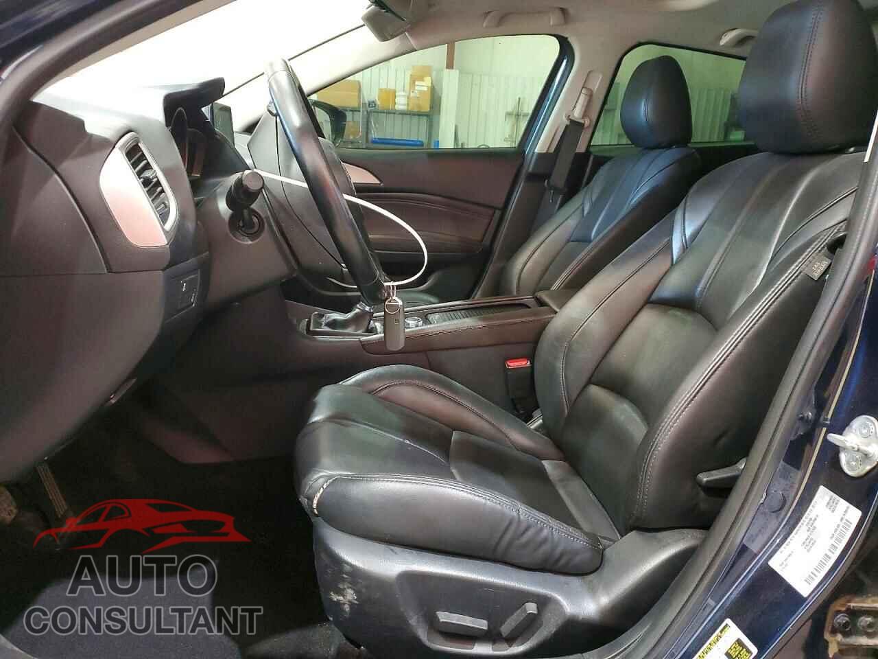 MAZDA 3 2018 - 3MZBN1V30JM266844