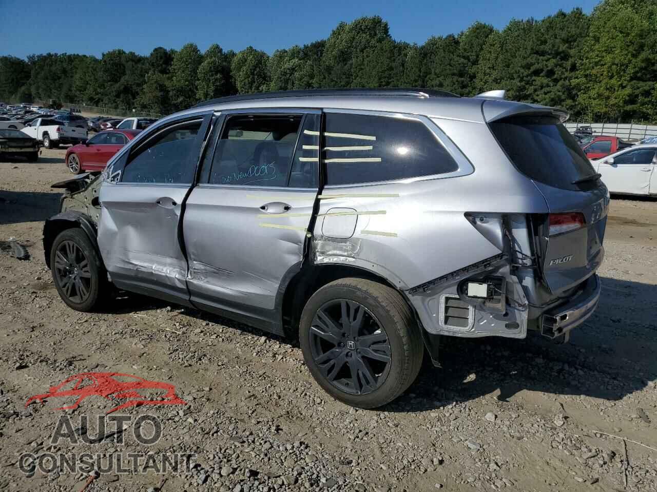 HONDA PILOT 2021 - 5FNYF5H28MB036546