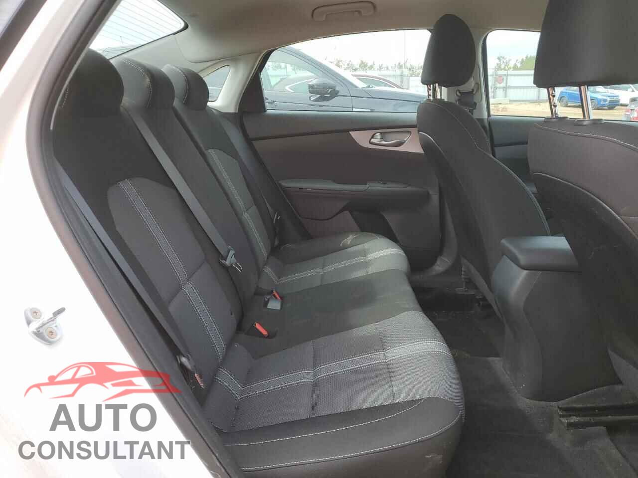KIA FORTE 2023 - 3KPF24AD4PE557976