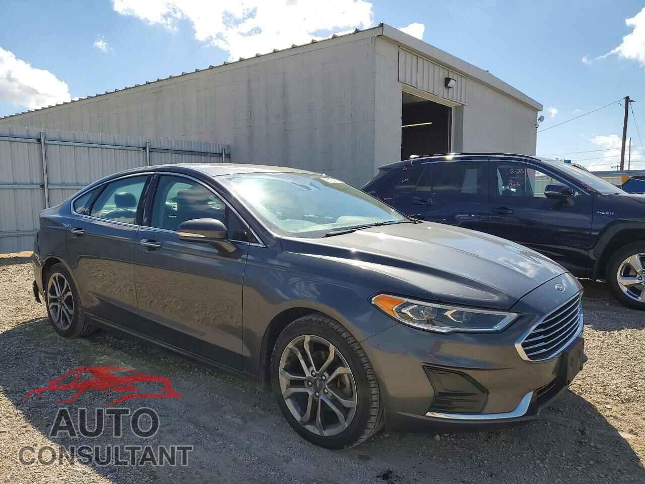 FORD FUSION 2019 - 3FA6P0CD2KR233889