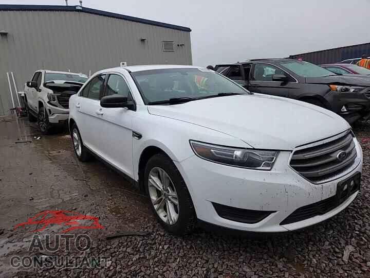 FORD TAURUS 2015 - 1FAHP2D83FG136185