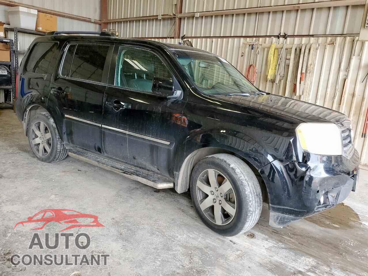 HONDA PILOT 2015 - 5FNYF4H9XFB012985