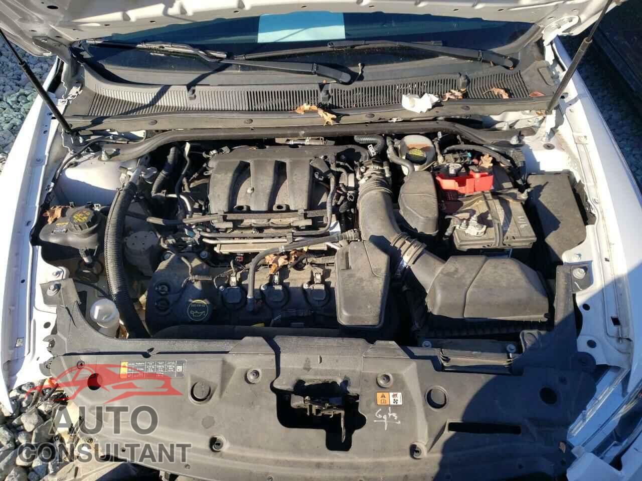 FORD TAURUS 2017 - 1FAHP2MK9HG102850