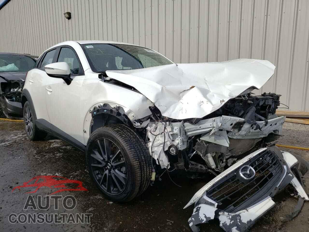 MAZDA CX-3 2018 - JM1DKDC74J1324785
