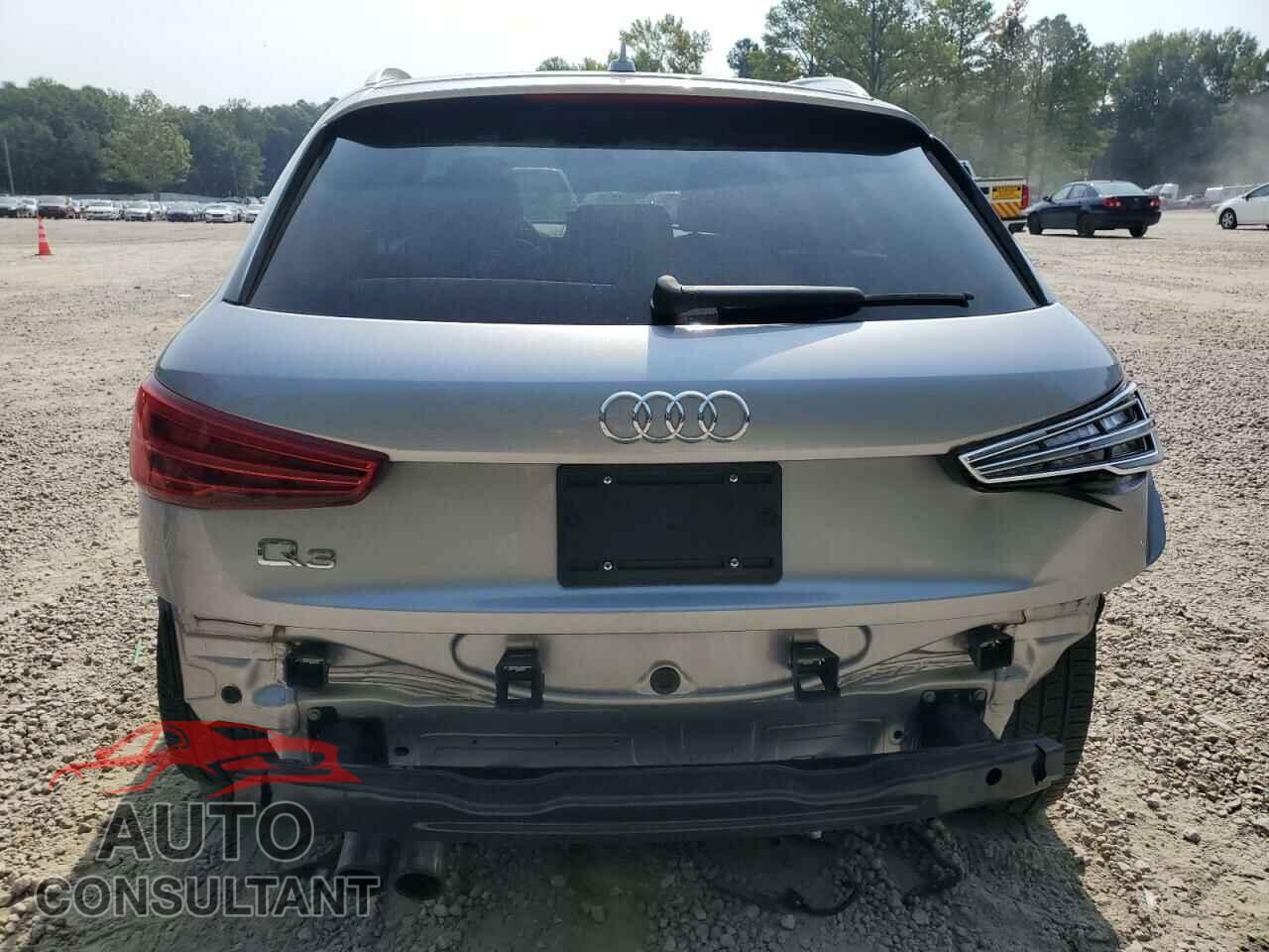 AUDI Q3 2018 - WA1BCCFS5JR021430