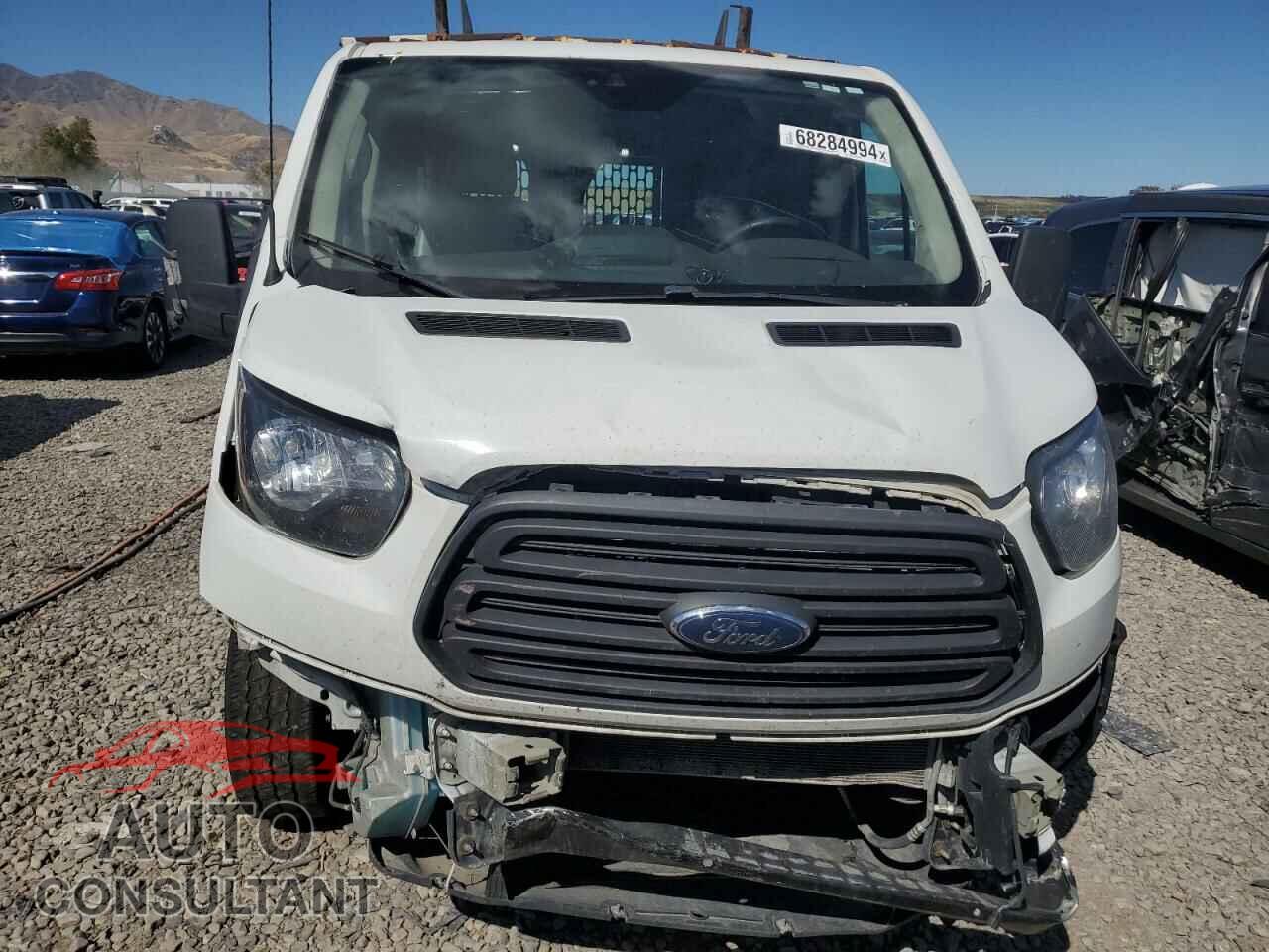 FORD TRANSIT 2018 - 1FTYE1ZM4JKA44606