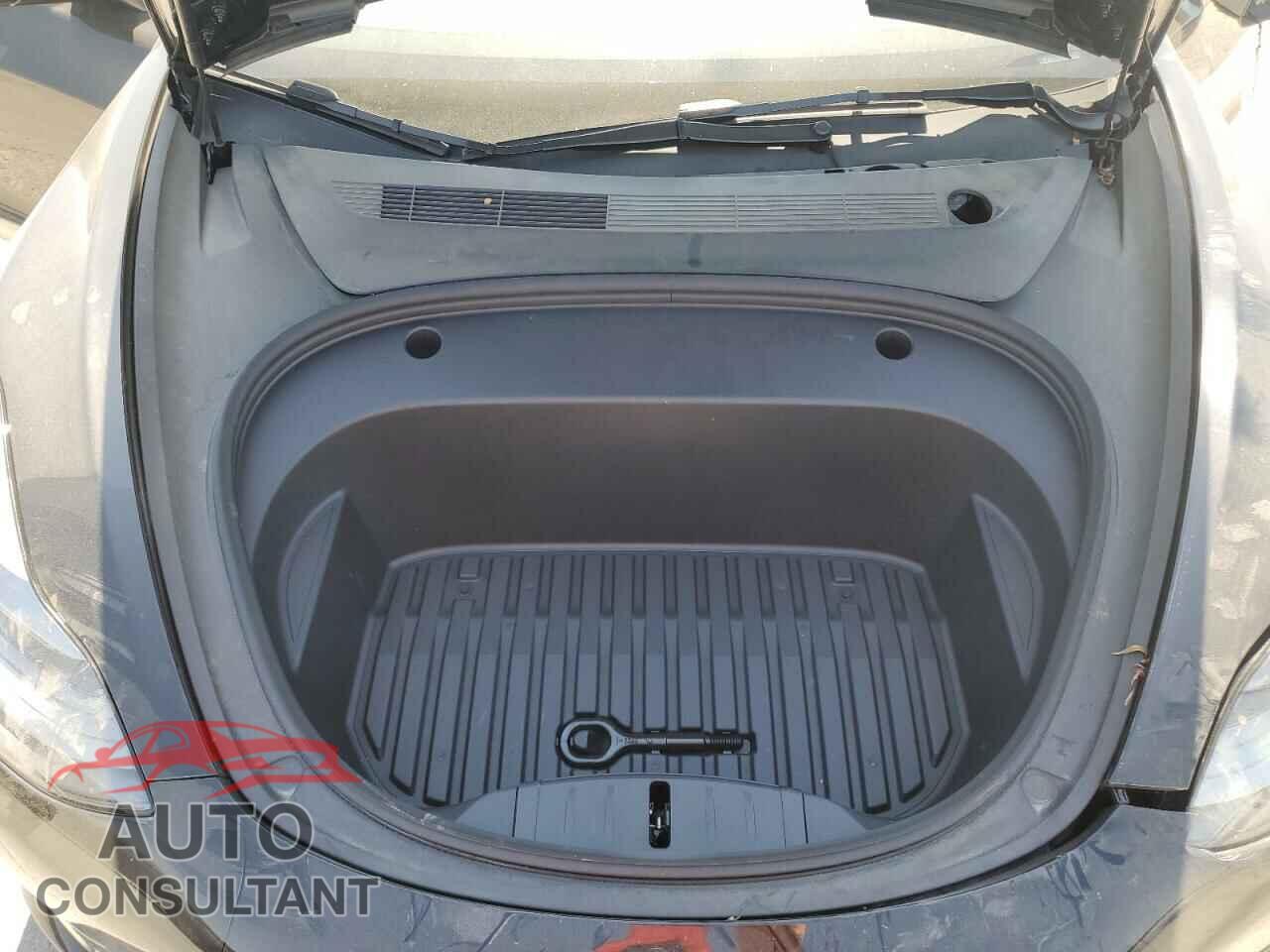 TESLA MODEL 3 2023 - 5YJ3E1EA7PF557683