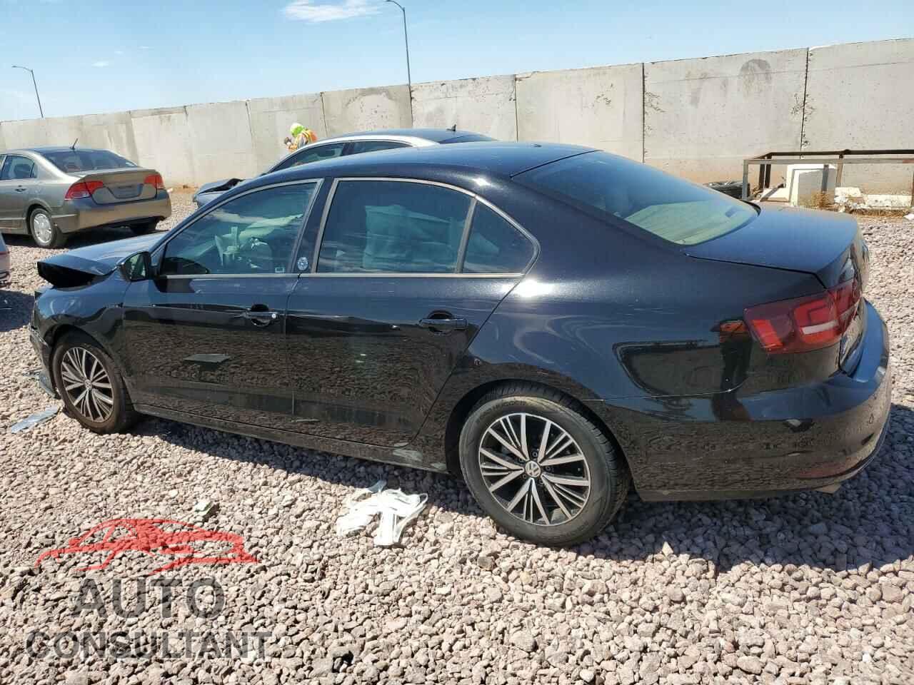 VOLKSWAGEN JETTA 2018 - 3VWDB7AJ5JM223173