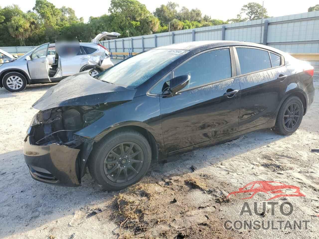 KIA FORTE 2016 - KNAFX4A65G5520124