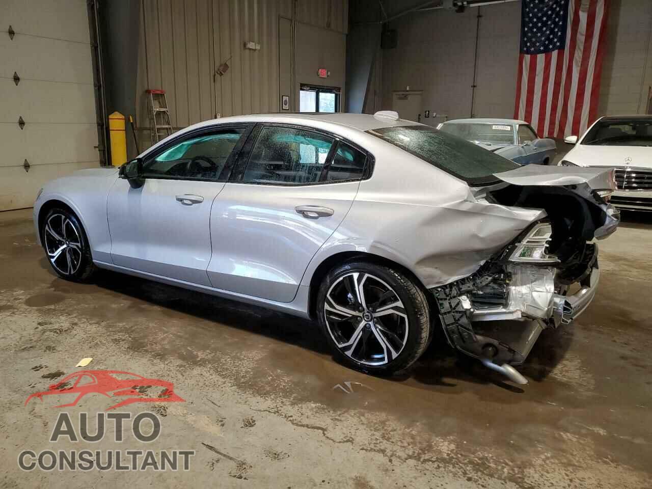 VOLVO S60 CORE 2024 - 7JRL12TK4RG322987