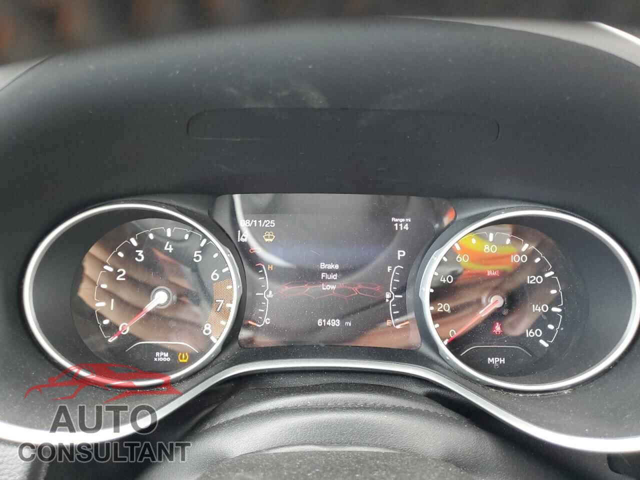 JEEP COMPASS 2021 - 3C4NJDCB2MT557041
