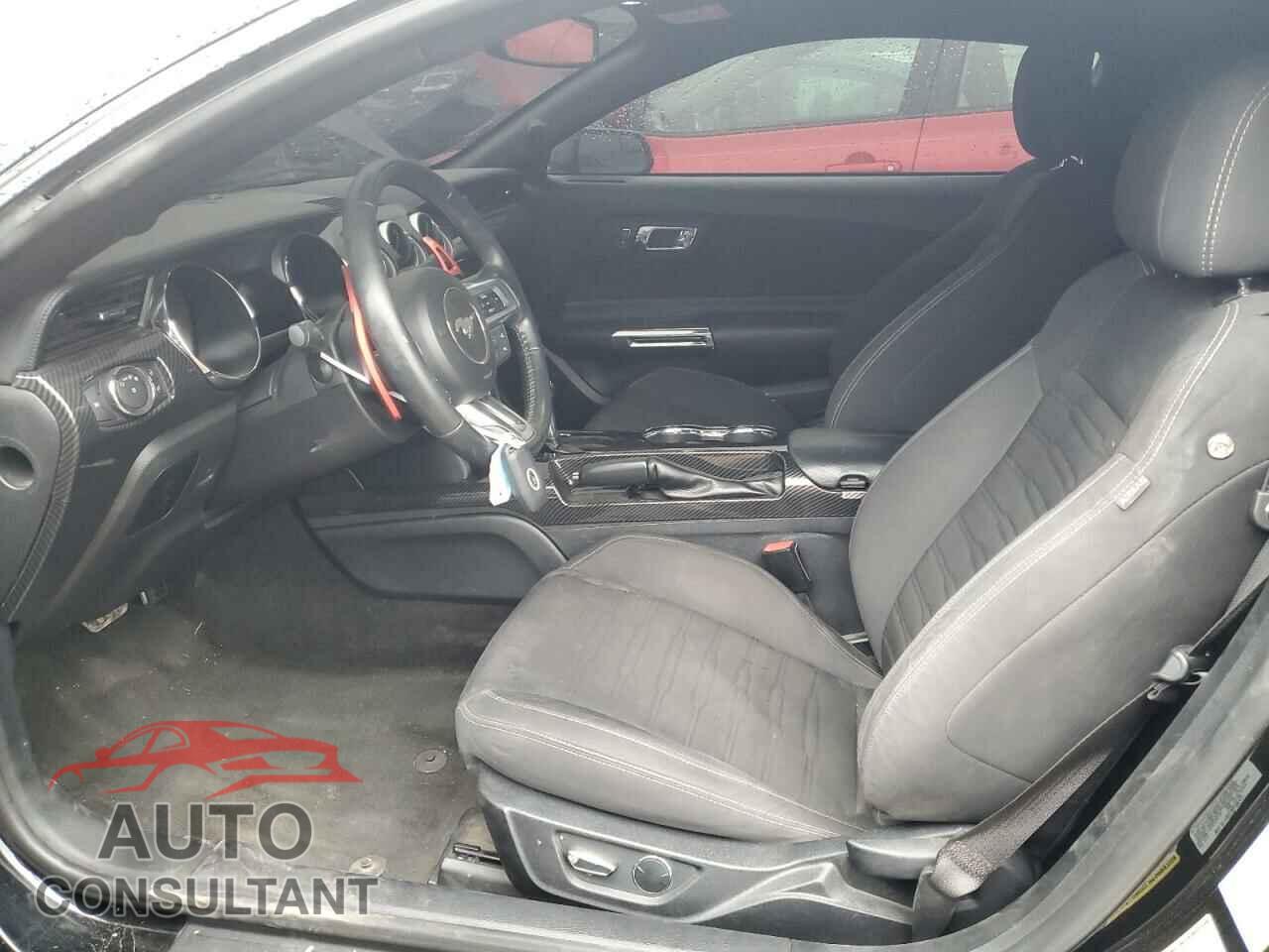 FORD MUSTANG 2017 - 1FA6P8CFXH5329281