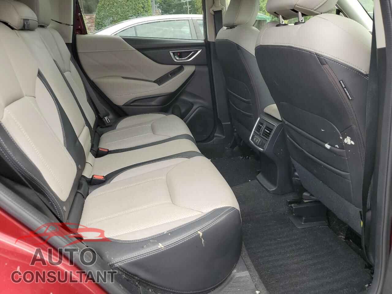 SUBARU FORESTER 2019 - JF2SKAUC6KH517225