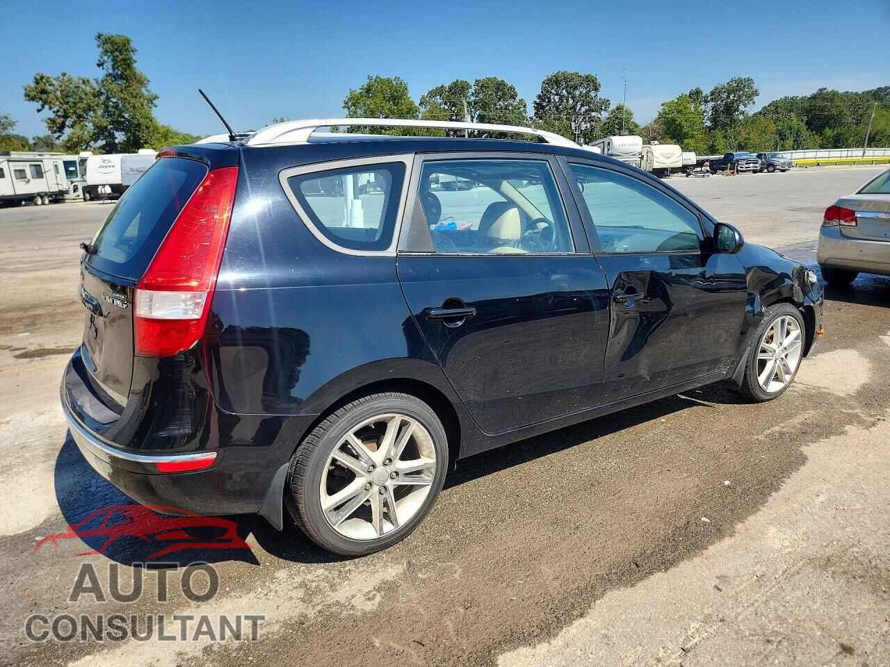 HYUNDAI ELANTRA 2012 - KMHDC8AE8CU139349