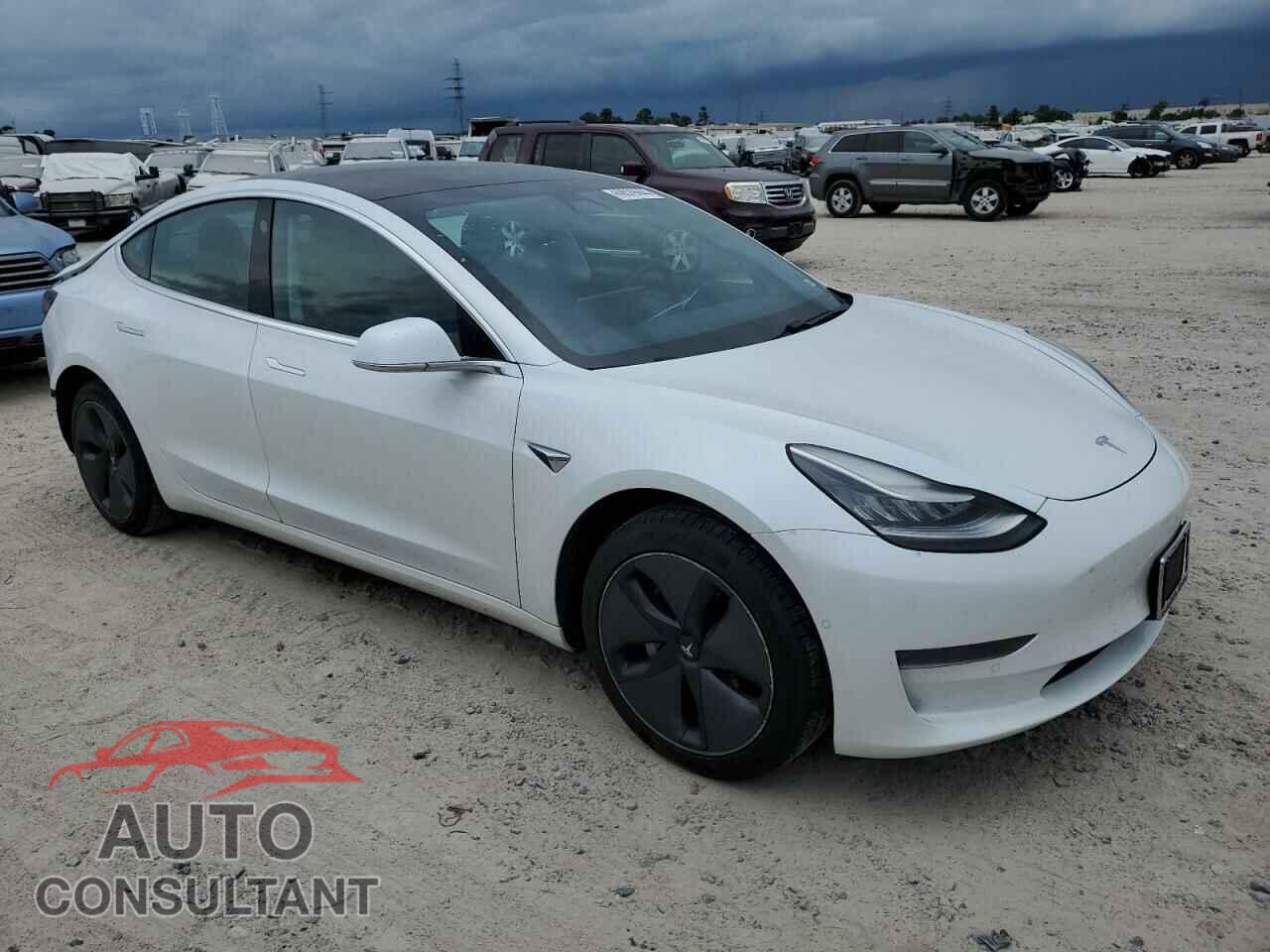 TESLA MODEL 3 2020 - 5YJ3E1EA5LF659798
