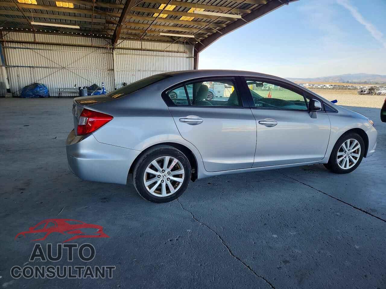 HONDA CIVIC 2012 - 19XFB2F88CE327660