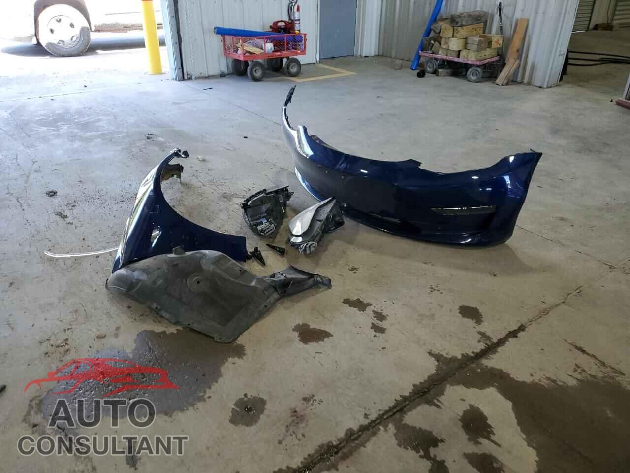 TESLA MODEL 3 2018 - 5YJ3E1EB7JF116054