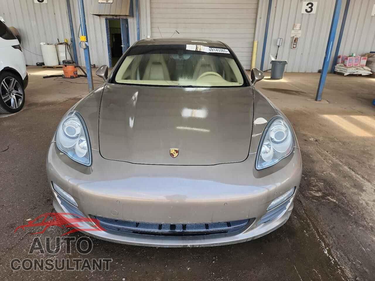 PORSCHE PANAMERA 2011 - WP0AA2A79BL011105
