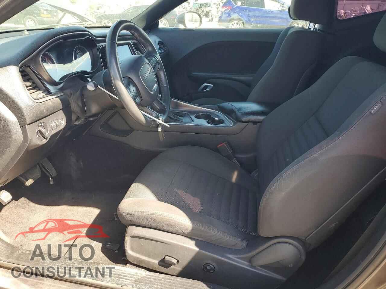 DODGE CHALLENGER 2015 - 2C3CDZAT7FH758523