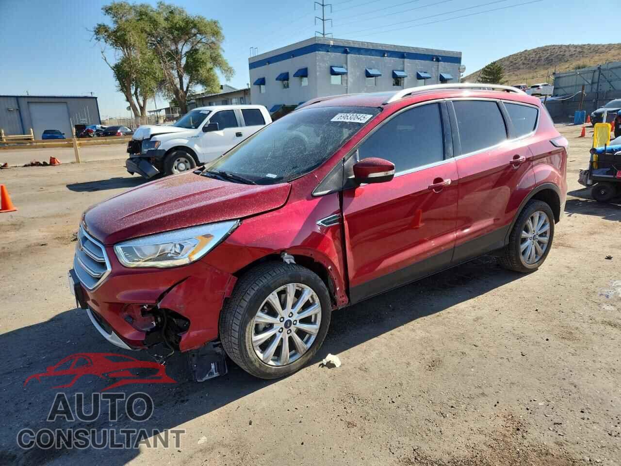 FORD ESCAPE 2017 - 1FMCU9J92HUB50355