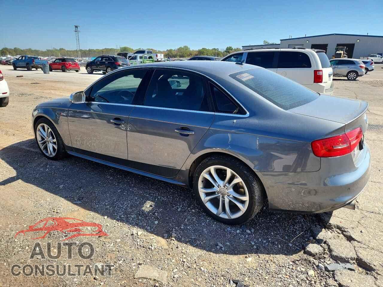 AUDI S4/RS4 2014 - WAUDGAFL0EA046544