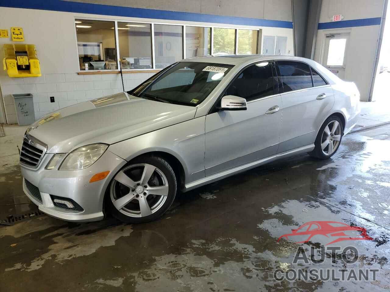 MERCEDES-BENZ E-CLASS 2011 - WDDHF8HB2BA367555