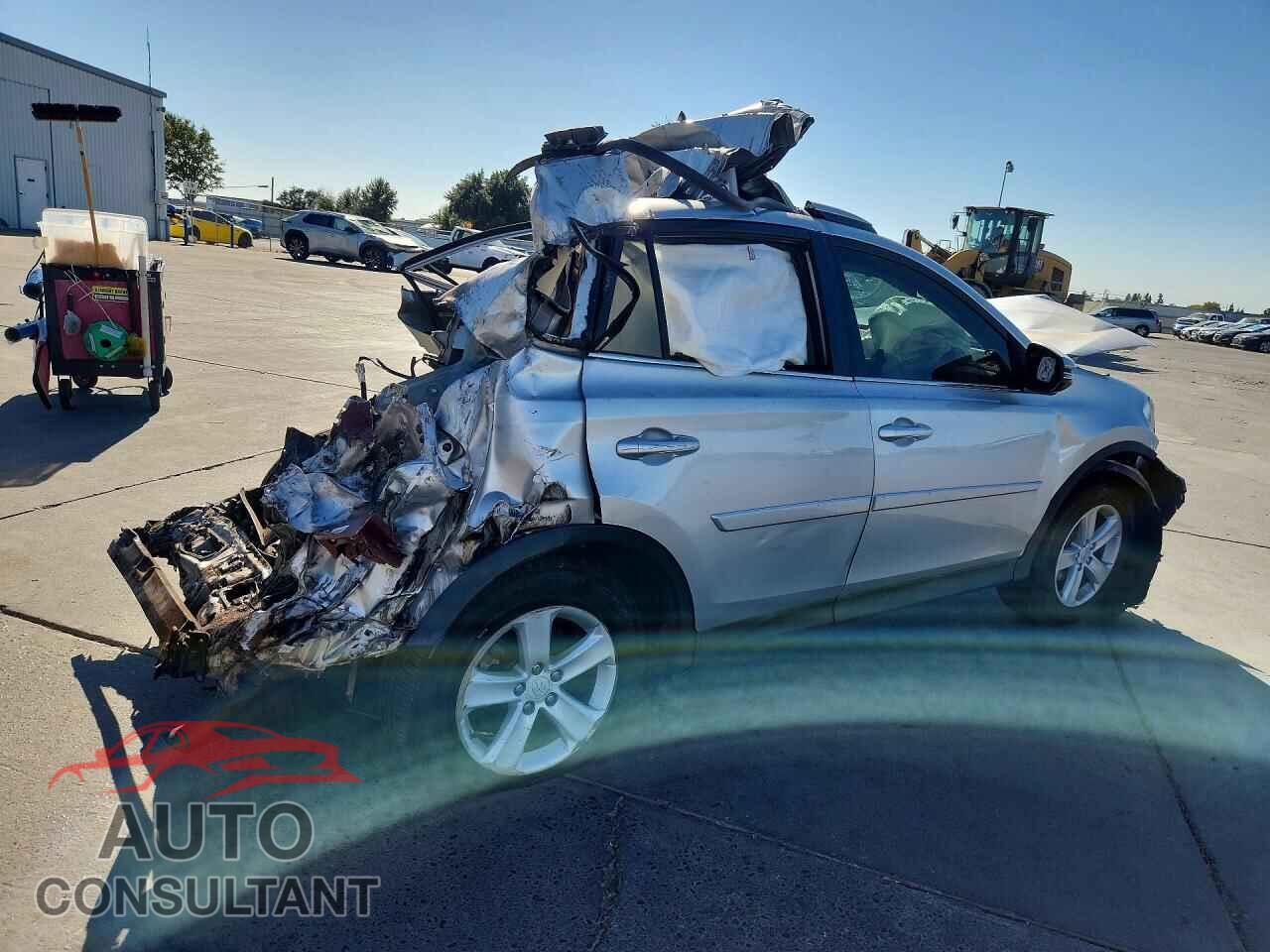 TOYOTA RAV4 2013 - 2T3RFREV8DW061886