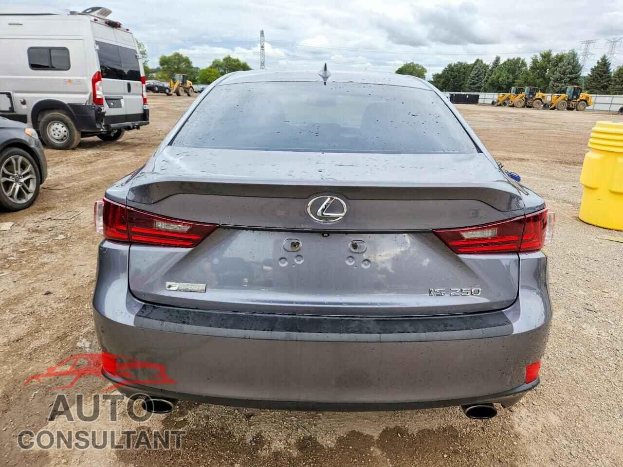 LEXUS IS 2015 - JTHBF1D21F5059884