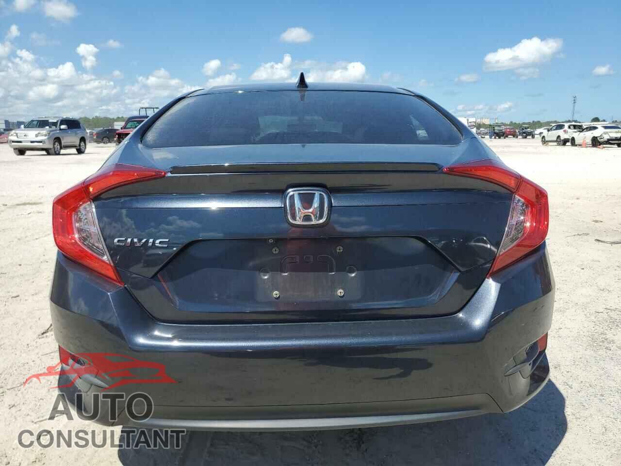 HONDA CIVIC 2018 - JHMFC1F39JX003057