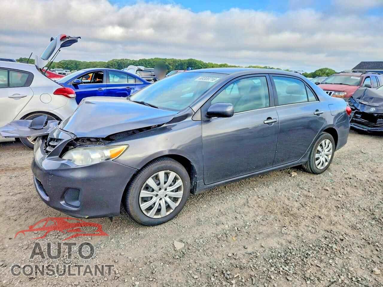 TOYOTA COROLLA 2013 - 2T1BU4EE9DC083786
