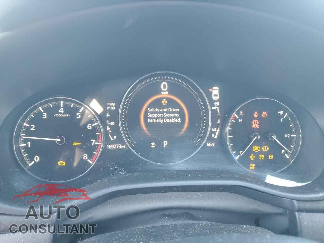 MAZDA 3 2019 - JM1BPBAM3K1116632