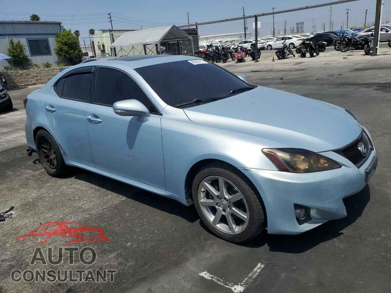 LEXUS IS 2011 - JTHBF5C27B5147826
