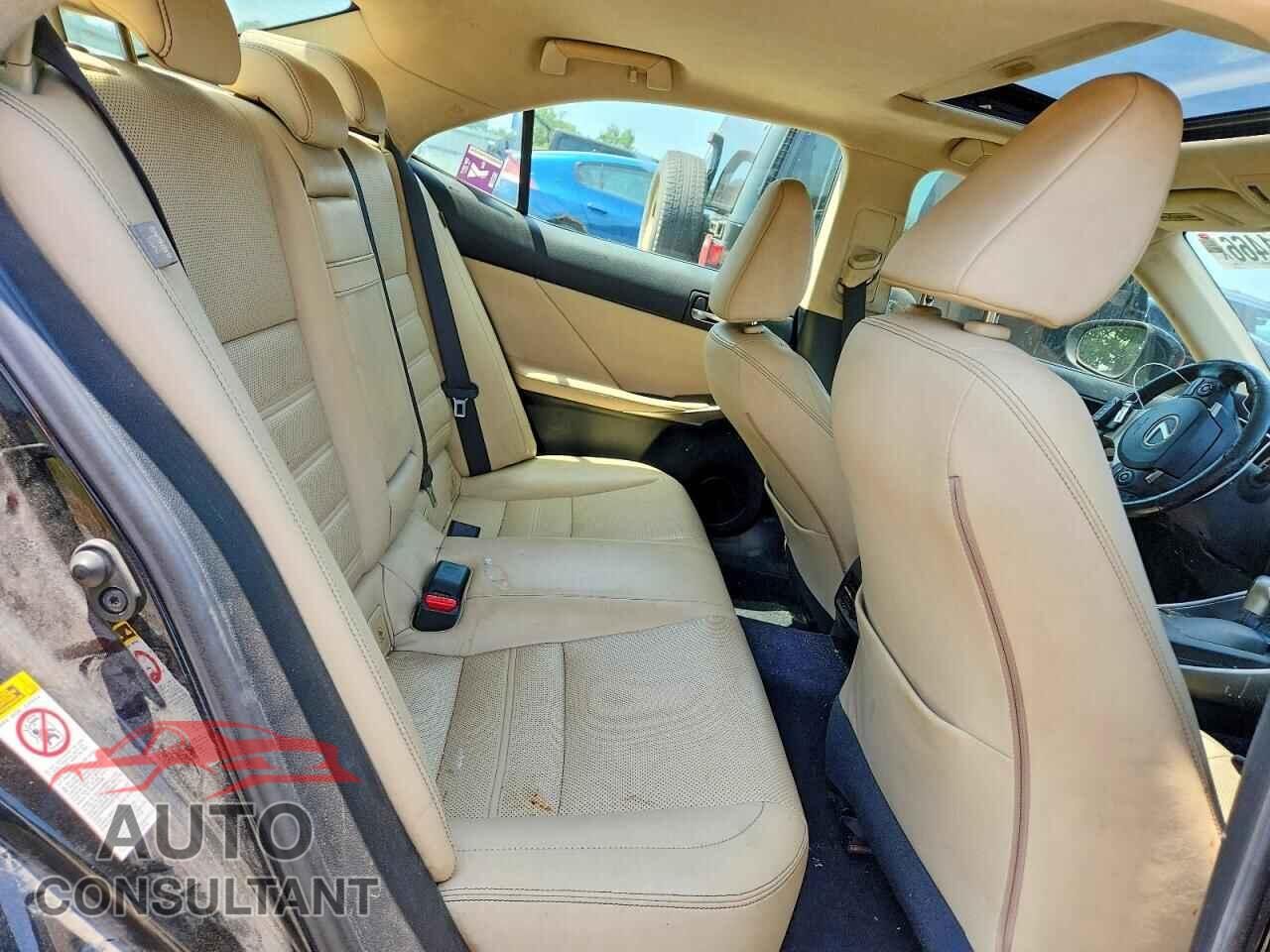 LEXUS IS 2014 - JTHCF1D26E5005659