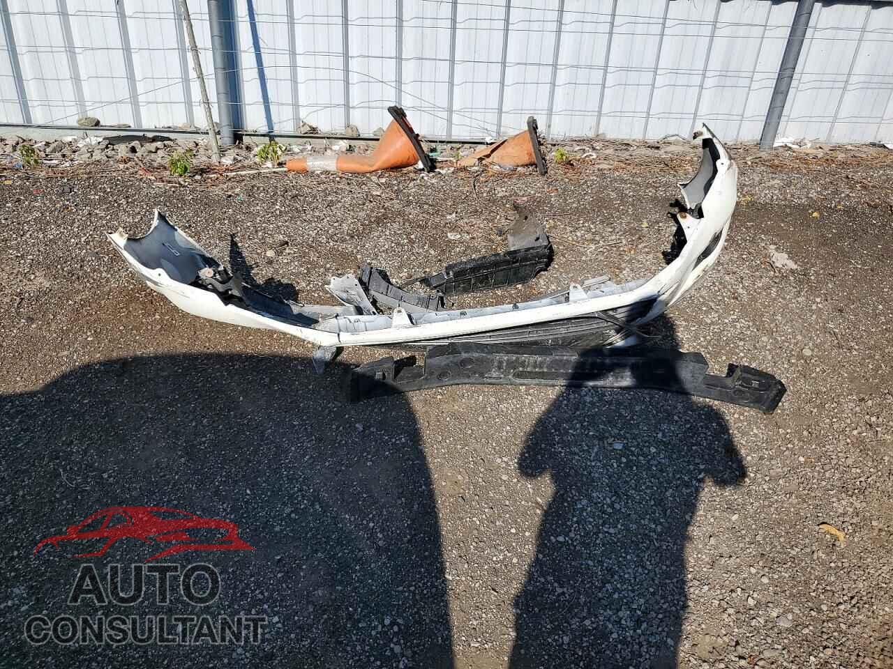 LEXUS CT 200 2014 - JTHKD5BH8E2182098