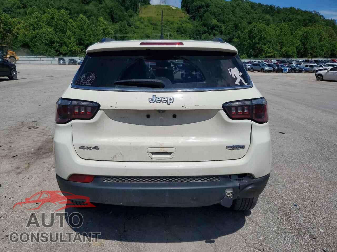JEEP COMPASS 2019 - 3C4NJDBB5KT839060