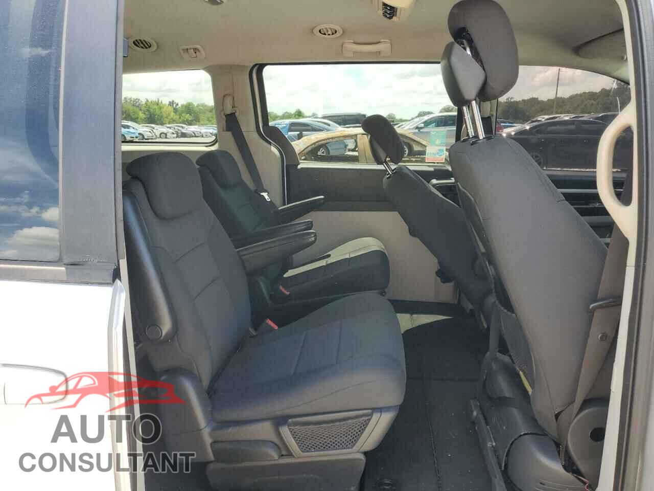 DODGE CARAVAN 2010 - 2D4RN3D1XAR378446