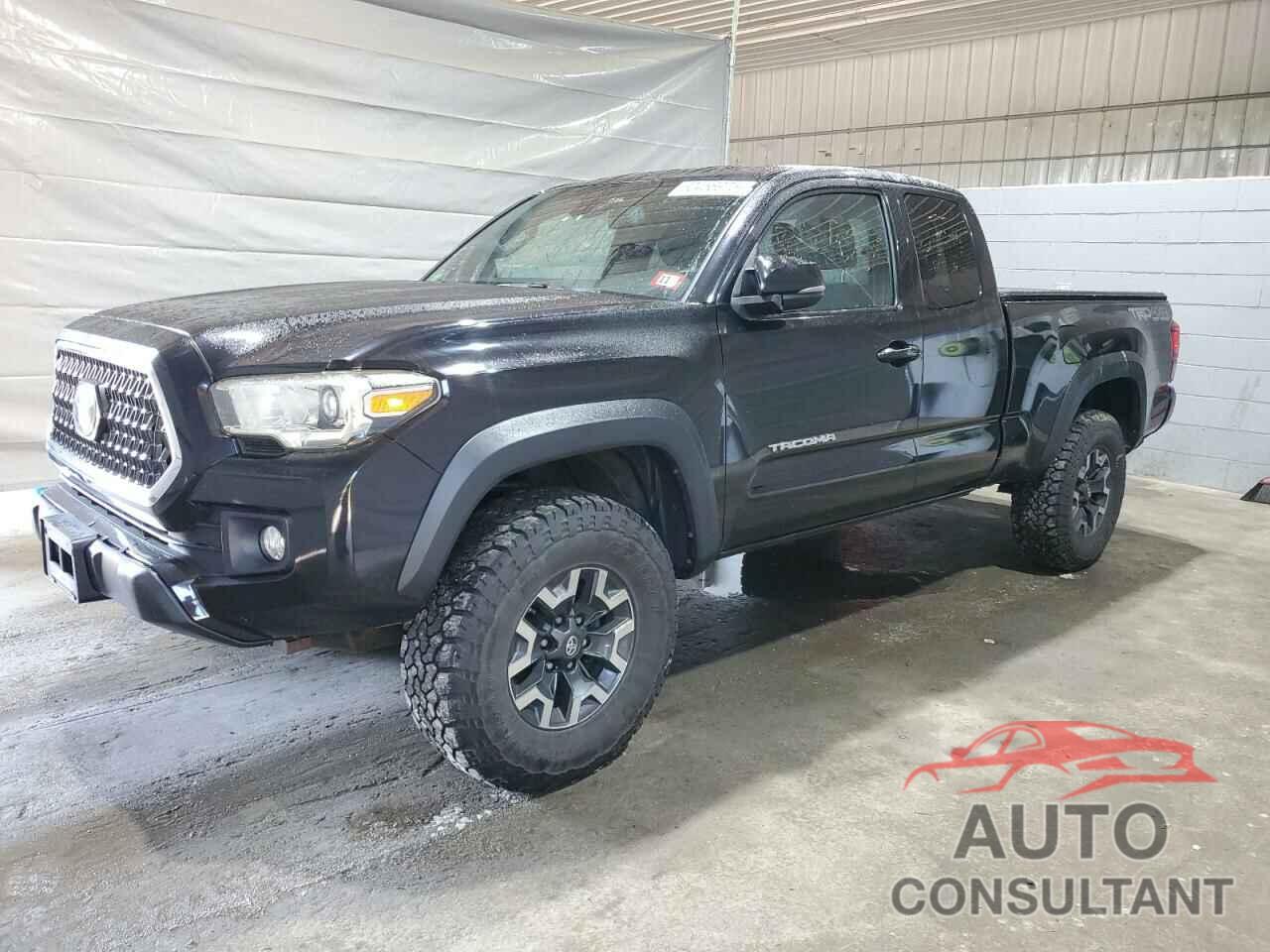 TOYOTA TACOMA 2018 - 5TFSZ5AN9JX123259