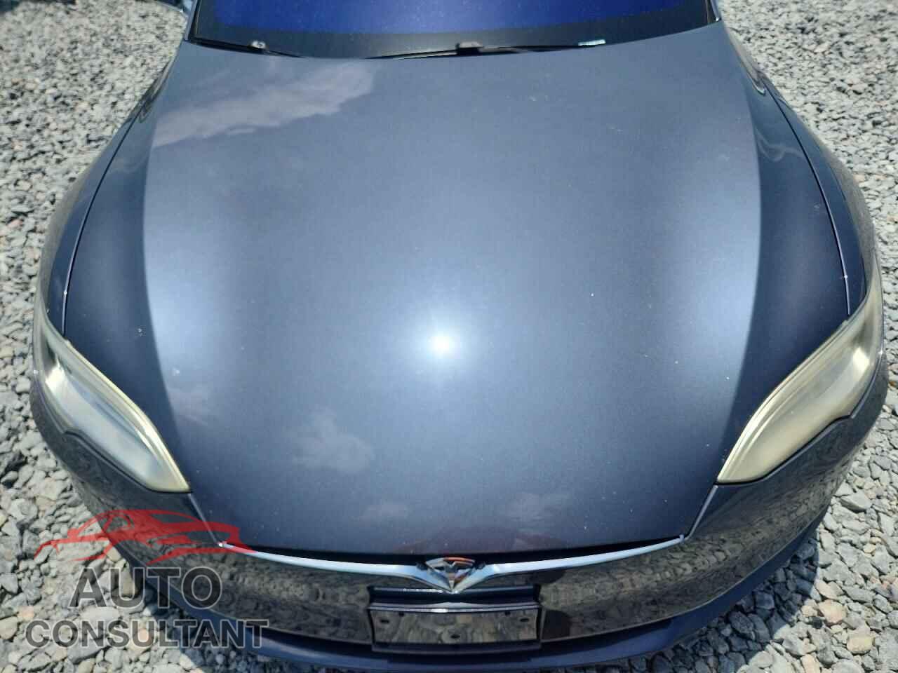 TESLA MODEL S 2018 - 5YJSA1E21JF259251