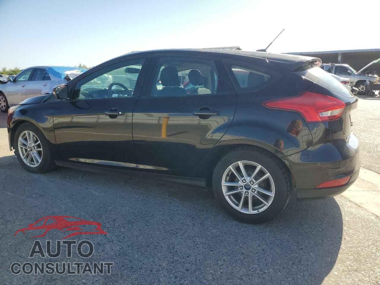 FORD FOCUS 2017 - 1FADP3K27HL290802