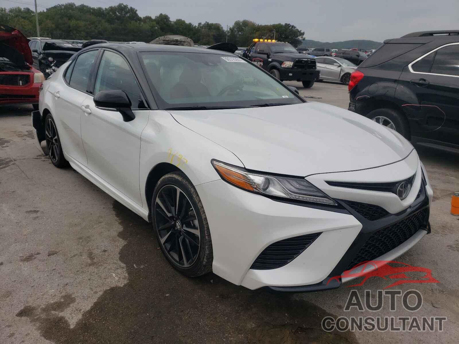 TOYOTA CAMRY 2019 - 4T1B61HK2KU278389