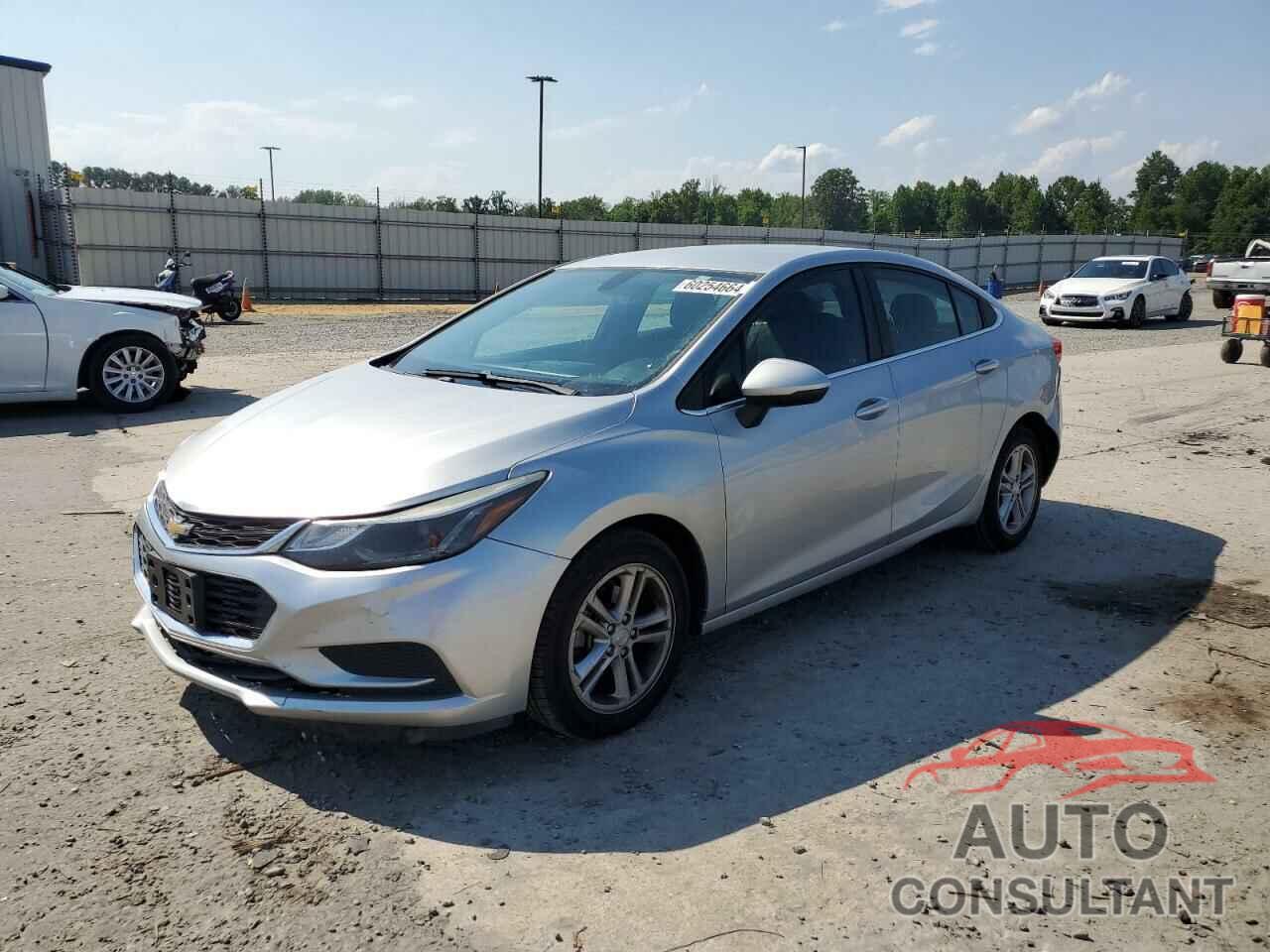 CHEVROLET CRUZE 2017 - 1G1BE5SM8H7239699