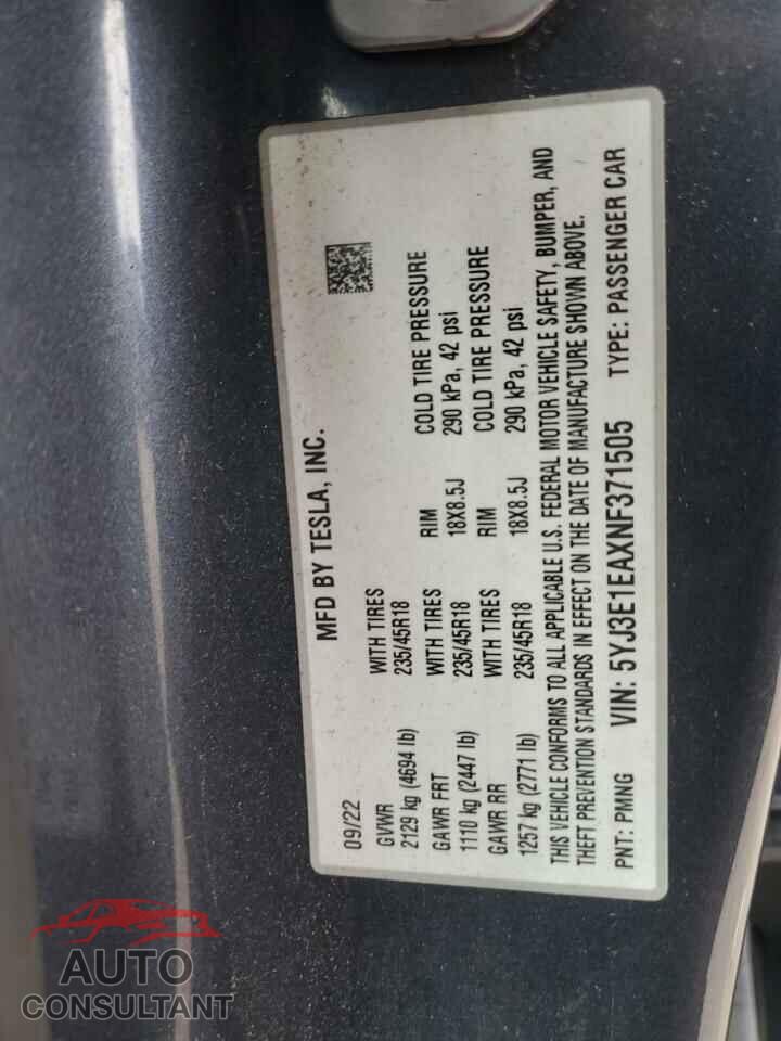 TESLA MODEL 3 2022 - 5YJ3E1EAXNF371505