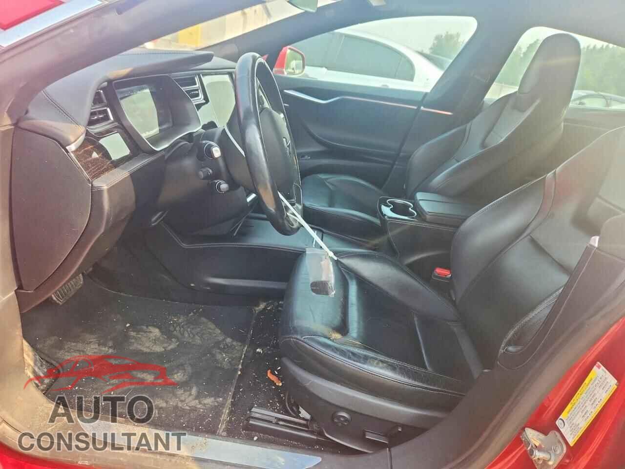 TESLA MODEL S 2016 - 5YJSA1E29GF152795