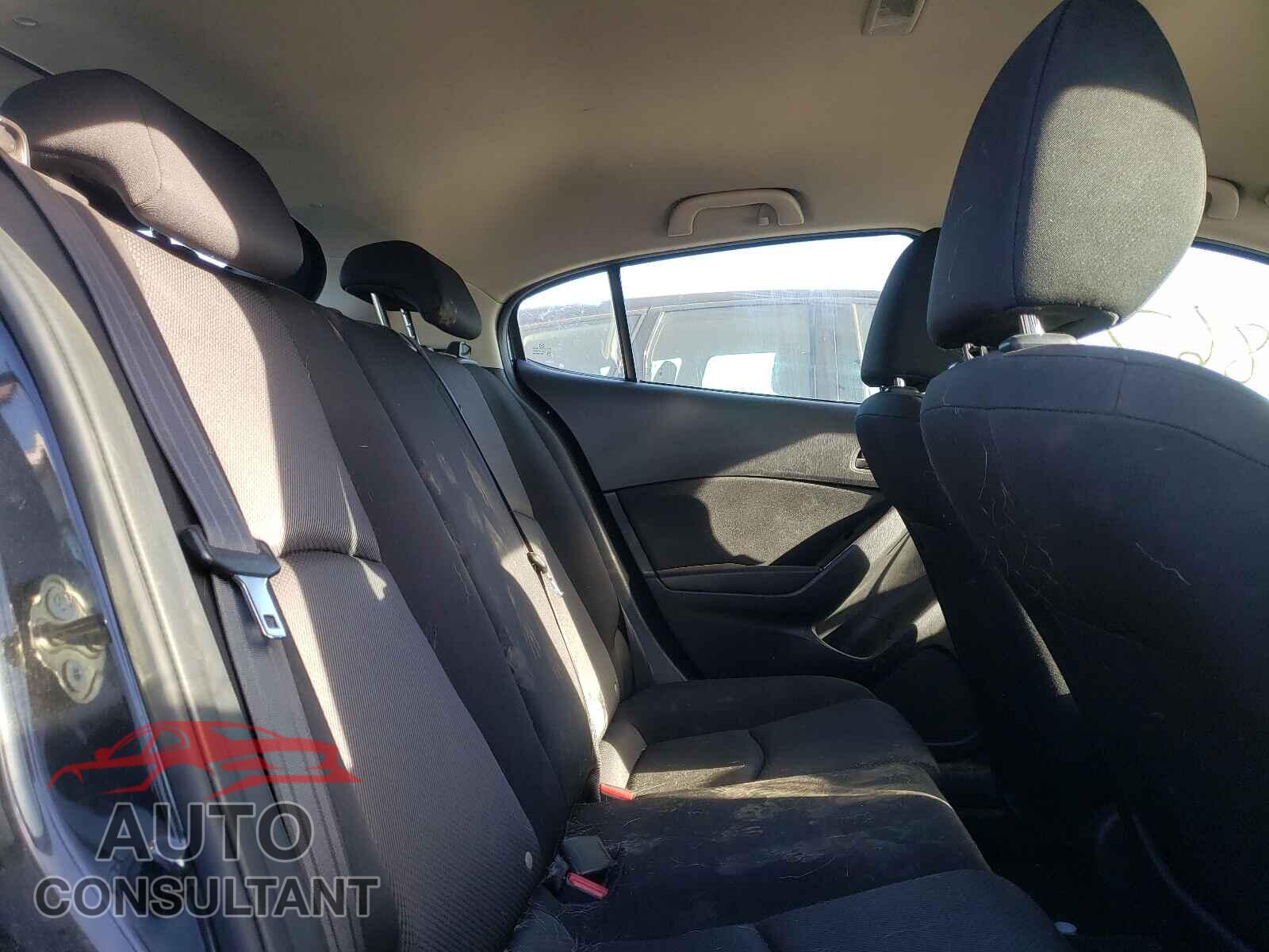 MAZDA 3 2017 - 3MZBN1K70HM154675