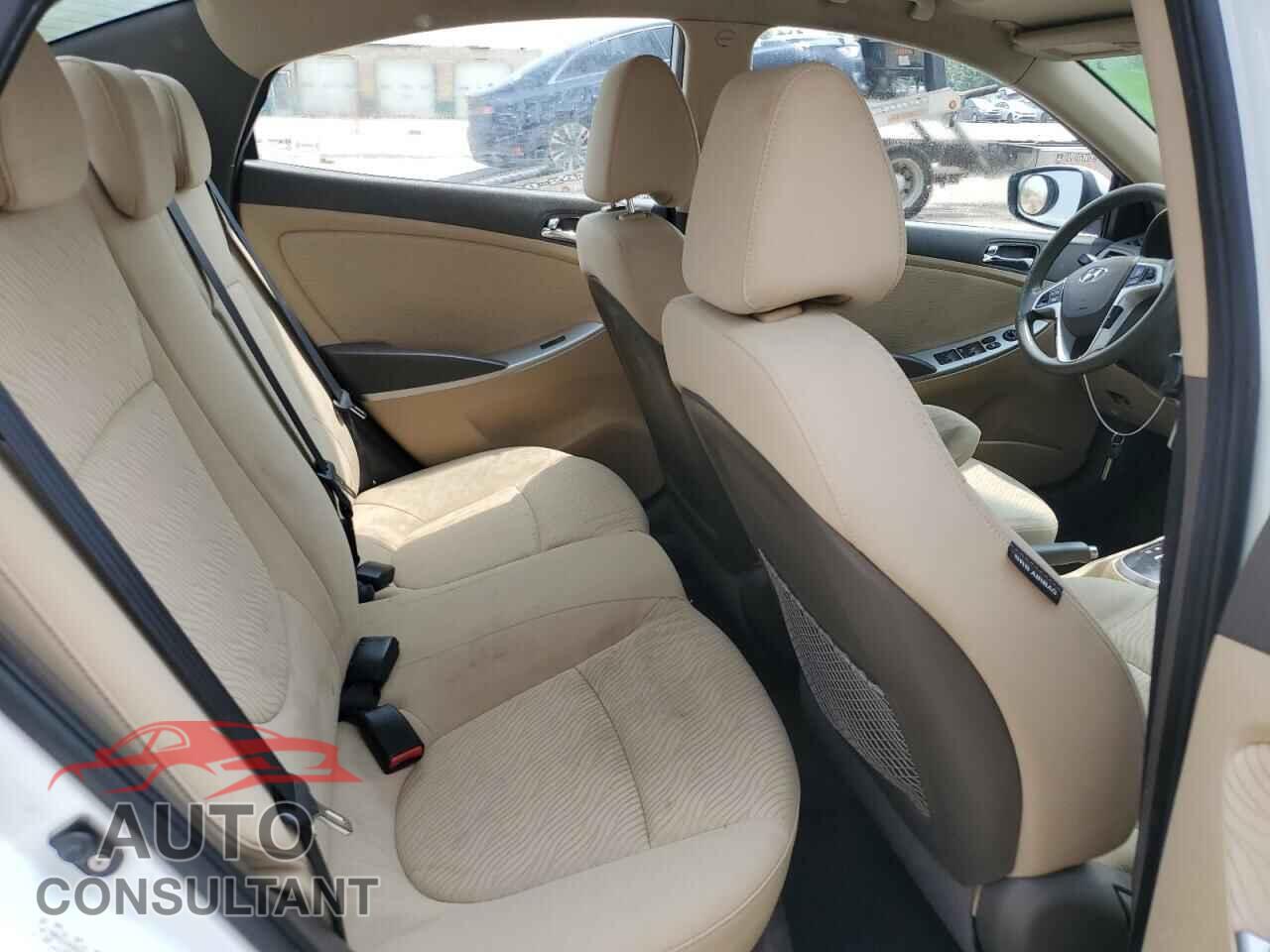 HYUNDAI ACCENT 2012 - KMHCU4AE4CU227543