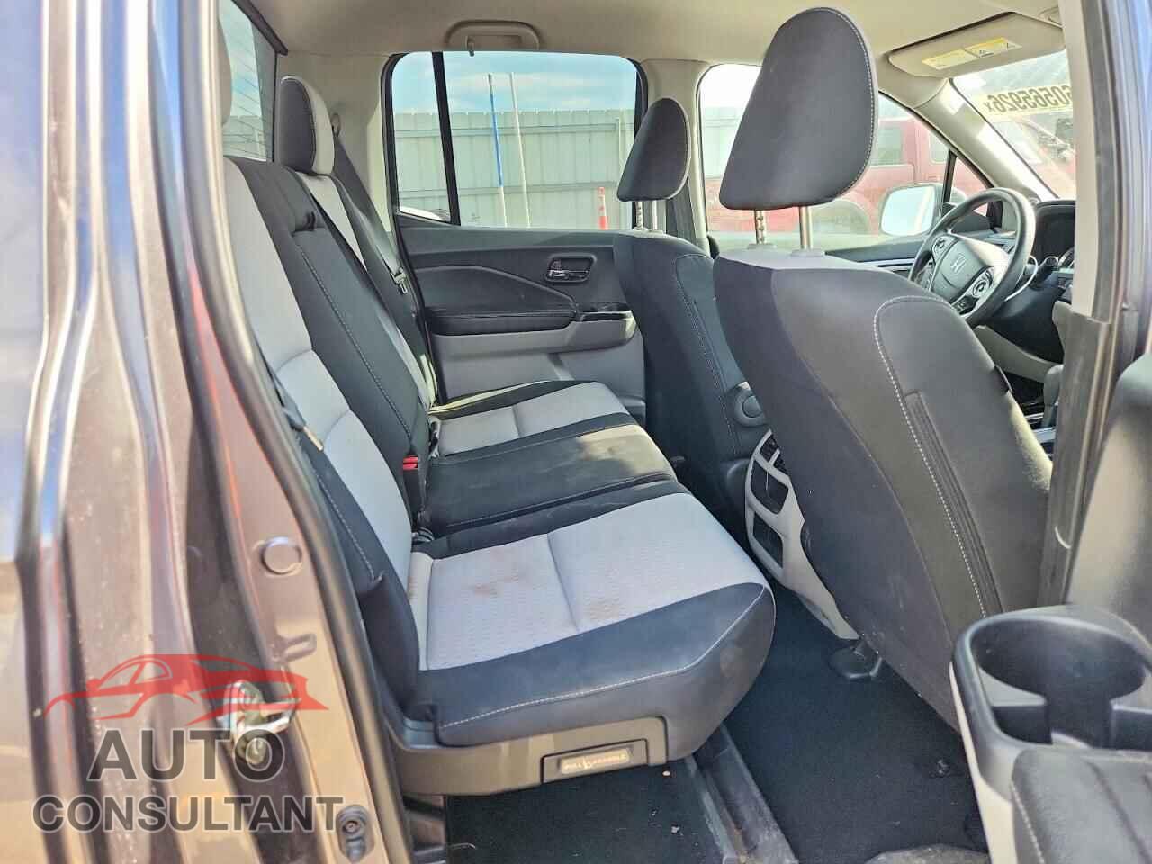 HONDA RIDGELINE 2017 - 5FPYK3F20HB019188